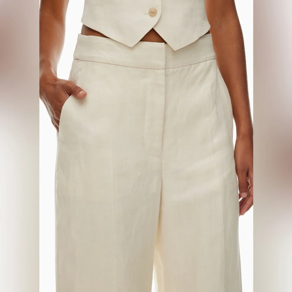 (NWT) Wilfred - Aritzia -The Limitless Pant in Linen - Color: Birch - Picture 4 of 16